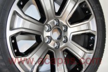 GMC Suburban complete wheel with runflat insert